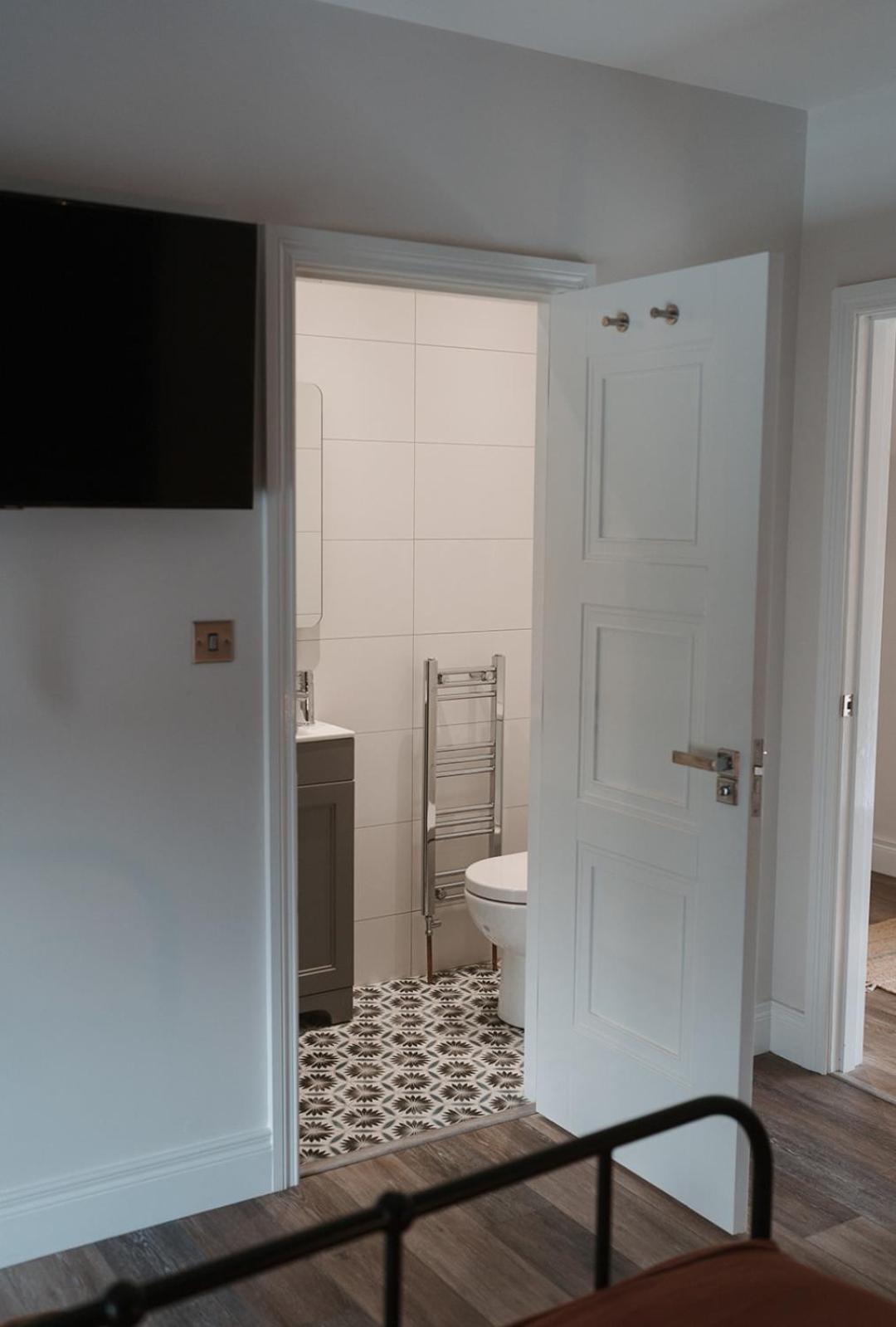 Saintfield Apartment At 68 מראה חיצוני תמונה